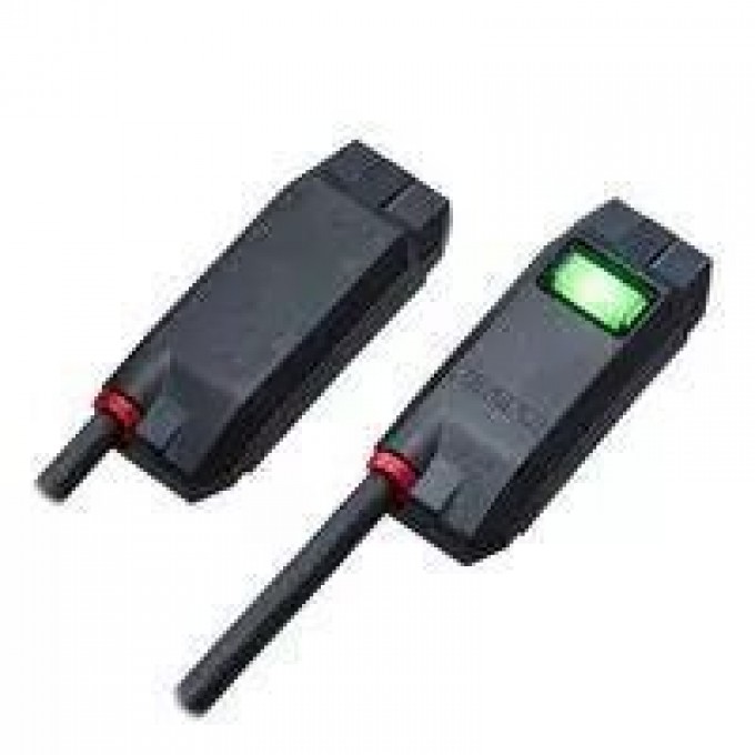 Датчик расхода KEYENCE FD-XS1 для жидкостей и труб из металла/пластика FD-XS1-325225