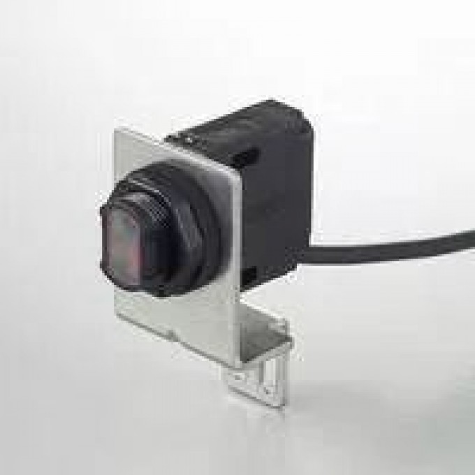 Крепежный кронштейн KEYENCE PZ-B25 для датчиков с шестигранной формой PZ-B25-322893